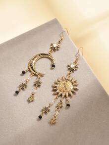 1对时尚金色流苏星月水钻耳环，适合日常、节日、度假、约会、派对、送礼，锌合金材质。
