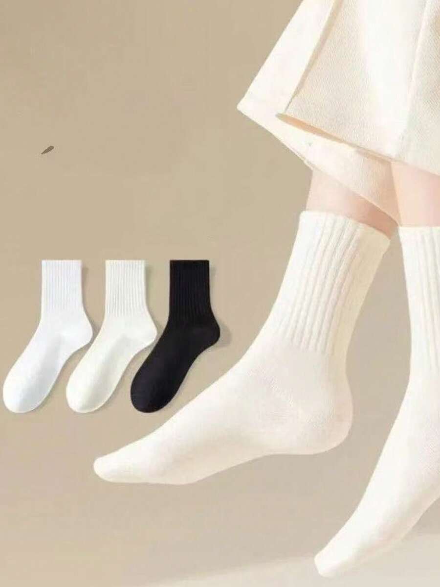 5 أزواج جوارب قطنية متوسطة الطول للجنسين، مرنة للغاية، مضادة للبكتيريا ومزيلة للروائح، بتصميم أحادي اللون، مناسبة للارتداء اليومي والأعمال - متعدد الألوان - مشاهدة 1