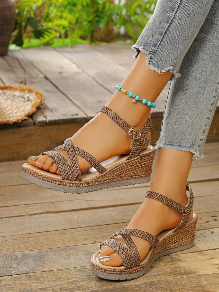 2026 New Women's Criss-Cross Strap Bohemian Style Thick Bottom Sandals, Fashion High Heel Slip-On Sandals Suitable For Party, Date, Wedding And Many Occasions - Brown - View 1