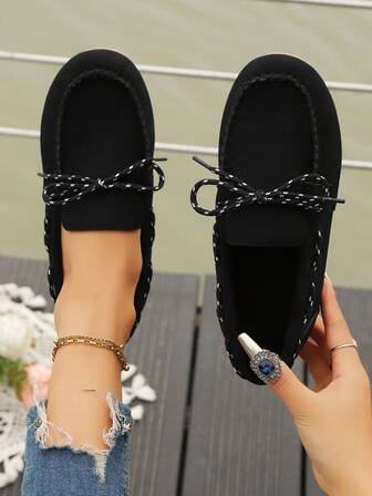 New Plus Size Versatile Lightweight Soft-Sole Drawstring Loafers, Comfortable Solid Color Slip-On Flat Shoes With Metal Buckle Round Toe, Suitable For Vacation, Daily Commute, Patchwork Stitching, Fashion Low Vamp Casual Stable Elegant Black Suede Patchwork Lace-Up Bow Shoes