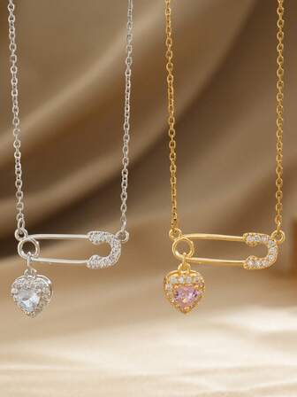 A Cute And Personalized Open Photo Heart Pendant Necklace For Women, Suitable For Daily Wear, Vacation Trips, Casual Outings, Shopping, Sightseeing, Taking Photos, And As A Decorative Accessory.