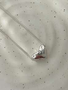 1pc Graffiti Heart Necklace For Women, Indie Sweet Asymmetrical Lava Heart Clavicle Chain - Silver - View 3