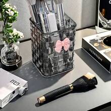 1pc Acrylic Desktop Pen Holder, 2 Color Options, 4.13*2.95*2.95 Inches, Transparent Acrylic Desktop Storage Box - Pen Holder And Storage Box, Suitable For Office And Dorm Daily Use. Luxury Rattan Pattern Desktop Storage Box, High-End Quality Storage Rack With Compartments, Can Store Lipstick And Cosmetics. - Multicolor - View 3