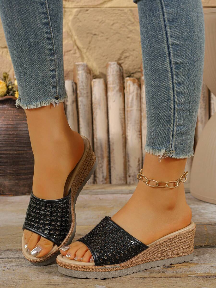 2026 New Women's Hollow Out Decor Sandals, Bohemian Style Fashion Wedge Heels, Summer Thick Bottom Sandals, Slip-On Wedge Sandals, Suitable For Party, Date, Wedding And Many Occasions, Design - Black - View 1