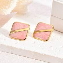 新款时尚INS风方形耳钉，彩色珐琅几何元素耳环，不褪色耳环，百搭个性风格耳环，适合女性佩戴，可用于婚礼、派对、嘉年华、圣诞节、情人节、母亲节等场合，也适合日常佩戴和聚会。 - 金色 - 查看 5