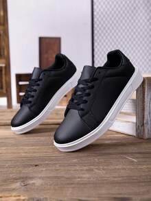 New Fashion Men Casual Flat Sneakers Versatile Comfortable Skateboard Shoes Soft Sole Student Leisure Shoes - Black and White - View 8