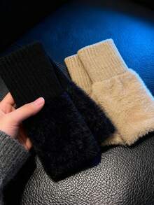 1 Pair Unisex Premium Super Soft Faux Fur Half Finger Gloves - Touchscreen Capable, Warm Thermal Lined, Elegant & Fashionable, Multiple Colors Available, Suitable For Study/Office/Daily/Cycling And Various Occasions, Versatile Fashion Accessory - Multicolor - View 9