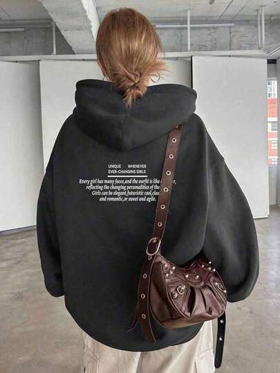 大码女式宽松休闲薄款卫衣，秋季开学季新品，适合秋冬季穿着