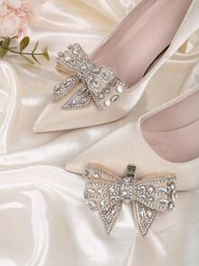2 件装可拆卸鞋饰，银色和杏色蝴蝶结水钻鞋夹，时尚优雅的奢华鞋履配饰，适用于高跟鞋、平底鞋、运动鞋、休闲鞋，适合派对、婚礼等场合。 - 杏色 - 查看 2
