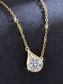 A Classic And Stylish 925 Sterling Silver 1-Carat Moissanite Round Pendant Necklace For Men And Women, Perfect For Summer Beach Vacations, Weddings, Proposals, Parties, Mother's Day, Father's Day, Thanksgiving, Christmas, Halloween, Valentine's Day, Back-To-School Season, Wedding Season, Birthdays, Anniversaries, New Year's Gifts, Or As A Gift For Mom, Dad, Or Friends. - Multicolor - View 10