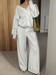 GAOVOT 女士连帽两件套宽松休闲街头运动V领单排扣开衫外套和宽松直筒阔腿裤套装 春季 - 白花灰 - 查看 1