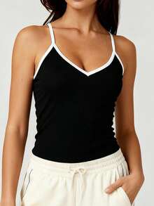 FlowZen Damen Neuer Kontrast-Farbiger V-Ausschnitt Rippenstrick Trägerhemd, Dehnbarer figurbetonter dünner Träger Yoga Top, Sexy Layering Trägerhemd, Lässiges Fitness Sport Tanktop, Geeignet für Valentinstag Date, Yoga Training, Alltag Lässig, Date Outfit, Neujahrausflug, Frühling Layering, Treffen mit Freunden - Schwarz und Weiss - Übersicht 2