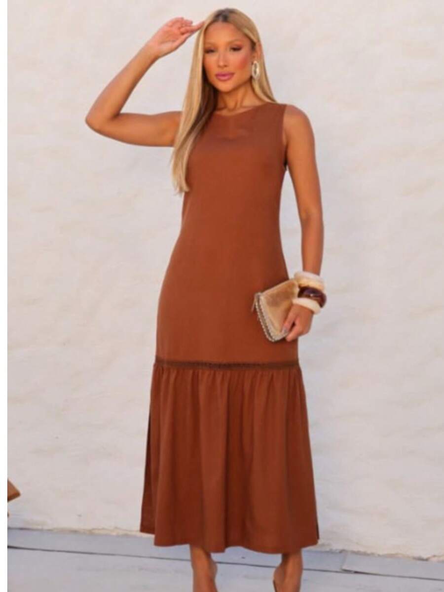 Women's Long Dress With Lace And Side Cutout - Camel - View 1