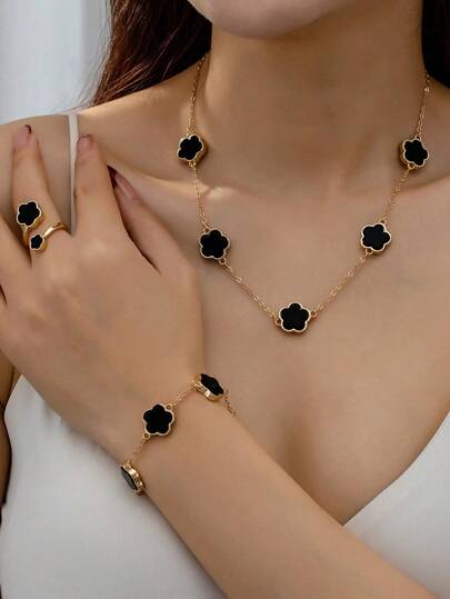 5pcs/Set Lucky Clover Jewelry Set, A Stylish Gift For Women, Including An Energy Healing Crystal Necklace, Energy Healing Crystal Bracelet, Energy Healing Crystal Ring, Energy Healing Crystal Stud Earrings, And Energy Healing Crystal Bangle. Suitable For Everyday Wear, It Is An Ideal Gift For A Girlfriend, Wife, Or Partner, Perfect For Holidays.