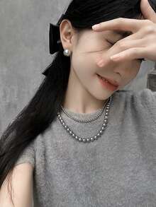 1件银灰色珍珠项链，女士多层复古简约颈链，优雅锁骨链，感恩节、生日、新年礼物