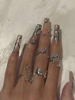 Jewelry & Accessories 