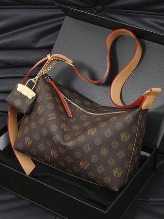 Shoulder Bag With Deep Brown And Gold Pattern | Elegant Concerto Of Luxurious Chains And Wide Straps To Unlock Urban Luxury Aesthetics -- D Printed * Dual-Mode Shoulder Straps -- One Set Of Equipment Interprets The Balance Philosophy Of Delicacy And Practicality The Detachable Brown And Gold Woven Wide Strap Relieves And Comfort,