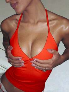 Minimalist Halter Top With V-Neck And Neck Tie - Summer - Red - View 2