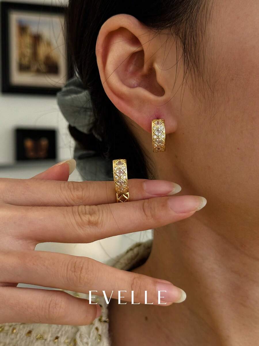 Hoa tai đồng mạ vàng 18K thanh lịch và dễ thương, thích hợp đeo hàng ngày và đi tiệc - Vàng - Xem 1