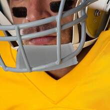 Funda para correa de barbilla - Manga para correa de barbilla |   Protector de barbilla transpirable para fútbol |   Protector de barbilla de fútbol, accesorios de fútbol, protector de barbilla de fútbol compatible con todos los cascos de fútbol - Blanco - Ver 9