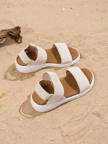 A Pair Of The Latest Summer Woven Strap Double-Band Sandals For Children - Beige Design, Comfortable, Simple, Casual And Fashionable. It Is An Excellent Choice For Daily Outings, Campus Life, Shopping In The Mall, Strolling In The Park And Playing By The Seaside. It Can Be Easily Matched With All Kinds Of Children's Clothing