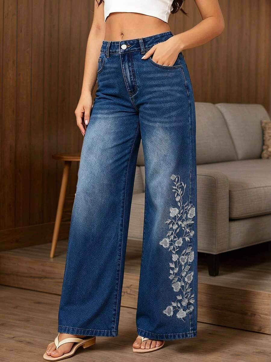 Classic Vintage Washed Blue Floral Embroidered Casual Loose Fit Straight Leg Jeans, Suitable For Casual, Holiday, Denim Pants, Long Pants, Outings, Women's Denim Jeans, Women's Jeans, Women's Denim Bottoms