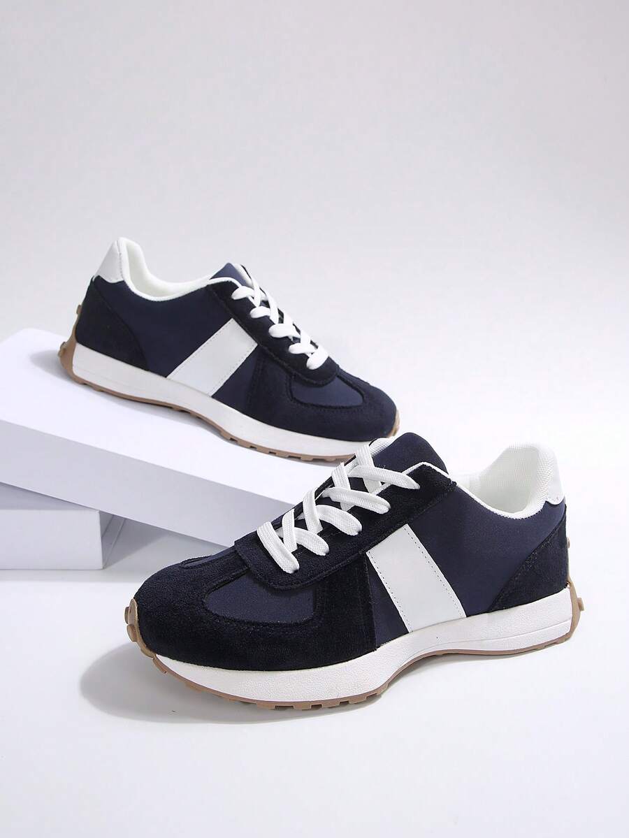 Semir Women's Thick Sole Chunky Sneakers, Casual Sports Chunky Sneakers, Autumn/Winter 2025 New Arrival - Black - View 1