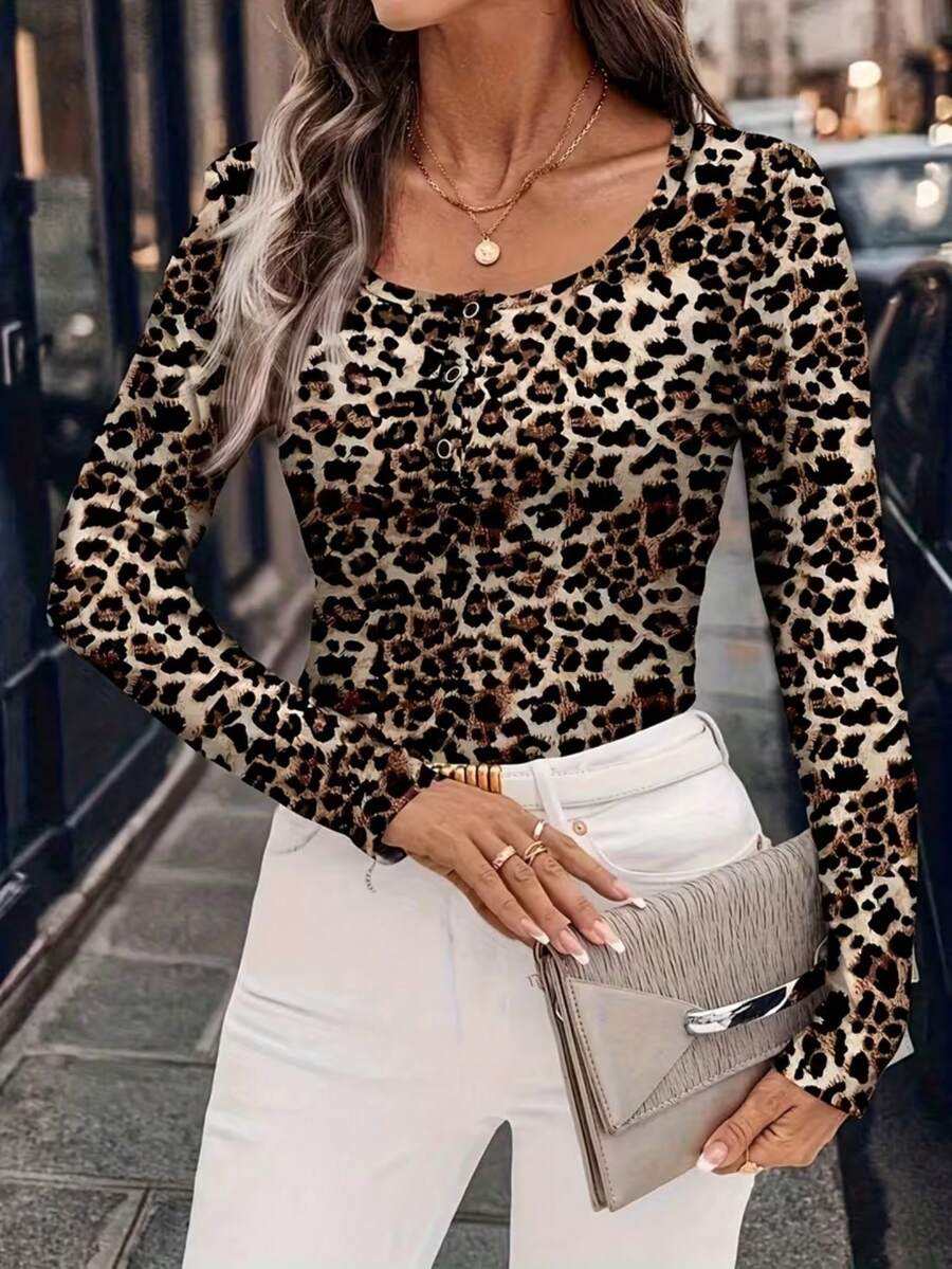 Women's Leopard Print Crew Neck Long Sleeve Knit Sweater, Regular Fit Casual Blouse - Multicolor - View 1