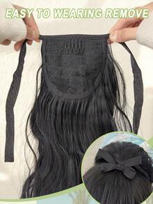 22英寸黑色波浪卷曲合成纤维夹式接发，可打造长马尾辫造型