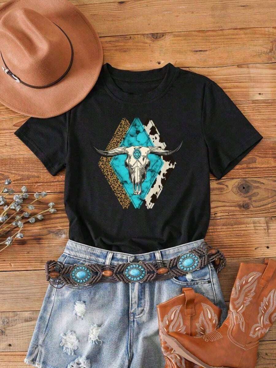 T-Shirt With Geometric & Livestock Print - Black - View 1
