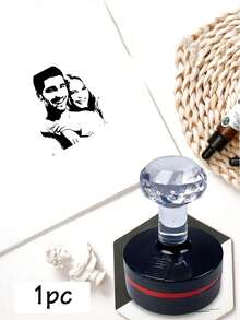 1/2 chiếc con dấu tròn in ảnh tùy chỉnh, con dấu chân dung cá nhân hóa, con dấu cao su bằng gỗ in ảnh/khuôn mặt tùy chỉnh, con dấu hình ảnh cá nhân hóa, con dấu tự làm tùy chỉnh, con dấu cưới cá nhân hóa, con dấu kỷ niệm cá nhân hóa, con dấu thú cưng tùy chỉnh, đa chức năng, chống nấm mốc, trang trí, chất lượng cao, đáng yêu, dành cho bố, mẹ, gia đình, bạn bè, con trai, con gái, dùng cho kỷ niệm, sinh nhật, tân gia, tốt nghiệp, văn phòng, quán trà, trường học, nhà cửa, đồ dùng học tập, nhà cửa & sinh hoạt, không khí Giáng sinh, quà lưu niệm. - phong cách A - Xem 9