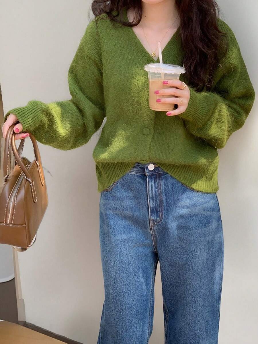 纯色落肩纽扣开衫、长袖上衣