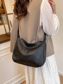 复古纯色PU皮革女士单肩包，休闲大容量户外旅行度假斜挎包，便携多功能商务通勤新月包，适合日常工作，轻便新款街头购物腋下包 - 咖啡棕 - 查看 4