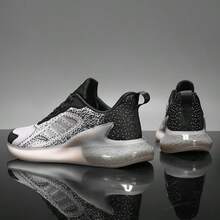 Zapatos casuales para hombres de alta calidad y marca nueva, con diseño de malla transpirable y parches, con un diseño ligero, color blanco, de moda, inspirados en zapatillas de correr - Negro - Ver 5