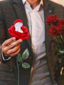 1 قطعة - صندوق خاتم على شكل وردة مخملية، باقة فردية، هدية عيد الحب، دعامة للخطبة، عنصر ديكوري، هدية عيدية، ديكور وردة - متعدد الألوان - مشاهدة 1