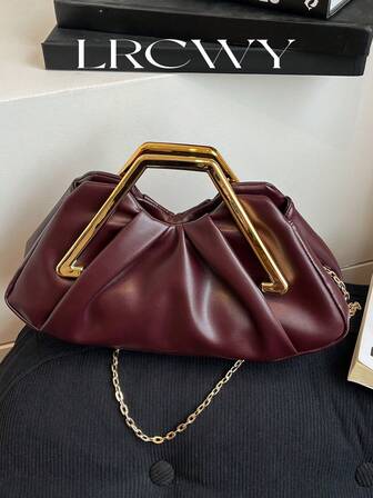 Plisserad handväska för kvinnor, elegant axelväska med lyxig metallkedja, lämplig för shopping, dejting, fest, vinröd