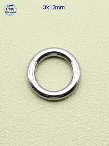 1 sztuka lekkich, kwalifikowanych ASTM F136 tytanowych kółek do nosa z zawiasami, do przegrody nosowej, chrząstki, helisy, Daith, Tragusa, Rook Conch, wargi, płatka ucha, kolczyk do przegrody nosowej dla kobiet i mężczyzn, biżuteria do ciała, duży rozmiar 10G, 8G, 6G, 8-19 mm