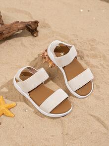 A Pair Of The Latest Summer Woven Strap Double-Band Sandals For Children - Beige Design, Comfortable, Simple, Casual And Fashionable. It Is An Excellent Choice For Daily Outings, Campus Life, Shopping In The Mall, Strolling In The Park And Playing By The Seaside. It Can Be Easily Matched With All Kinds Of Children's Clothing