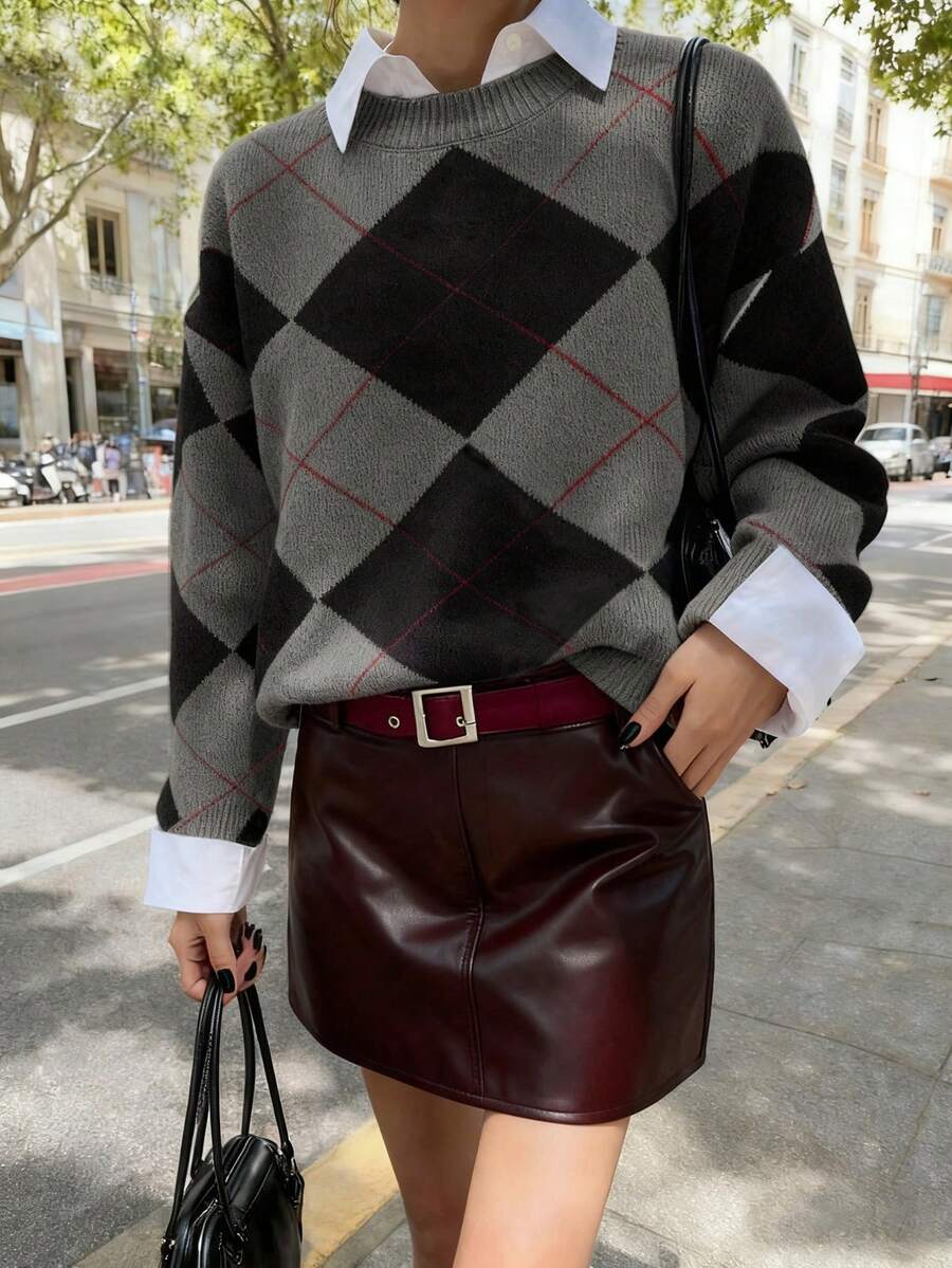 Áo khoác cardigan dệt kim hình thoi dáng rộng thoải mái, thời trang nữ Thu/Đông mới.