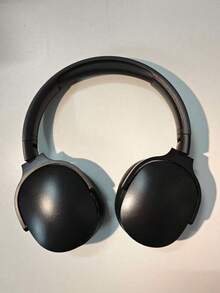 无线耳塞，蓝牙耳机，无线耳机，听音乐和玩游戏的必备之选，佩戴舒适，配有充电线和充电盒，男女通用，圣诞礼物，运动跑步耳机，兼容苹果手机，送给男友/女友的礼物，随时随地享受音乐，体验无与伦比的自由 - 彩色 - 查看 13