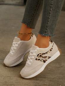 2025年秋冬新款女士厚底休闲运动鞋 - 米色 - 查看 4