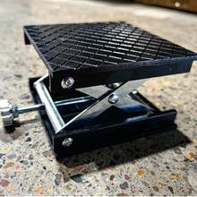 多功能高度调节器、结构、手动操作设计、升降台、升降工作台、小型升降移动式、剪刀升降机、可调支架高度、可调检查台、工作垫、车间布置