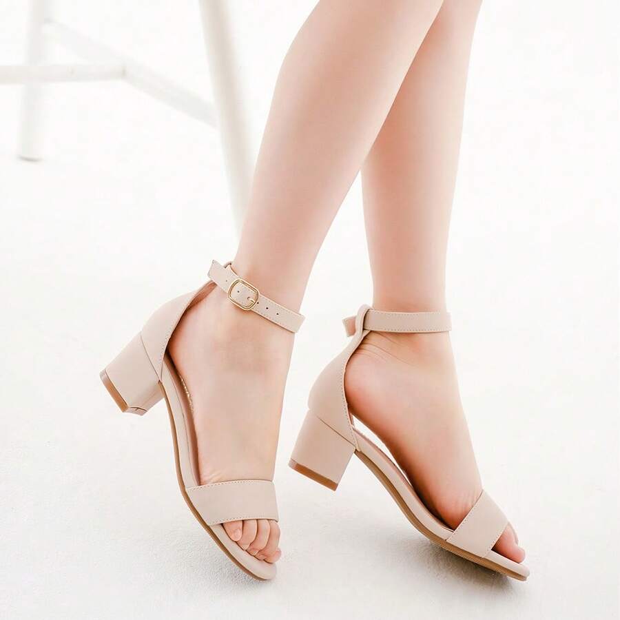 Dreamshoes Girls High Heel Ankle Strap Sandals Block Dress Chunky Pump