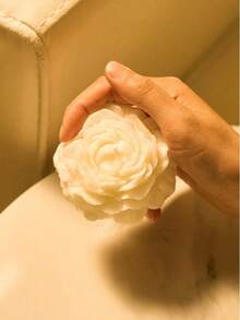 1 Stück Blumen Aroma Kerze Dekoration, romantische Kerze für Valentinstag, Kerzenlicht Dinner, niedrige Temperatur ohne Hautverletzung, hergestellt aus natürlichem Sojaöl, blumenförmige Aroma Kerze, die eine romantische Atmosphäre für Paare schafft - geeignet für Jahrestags-Partys, Hotels, Schlafzimmer, Valentinstags-Geschenke, geeignet für Herbst und Winter, Valentinstag, Feiertagsgeschenke - Verschiedenfarbig - Übersicht 9