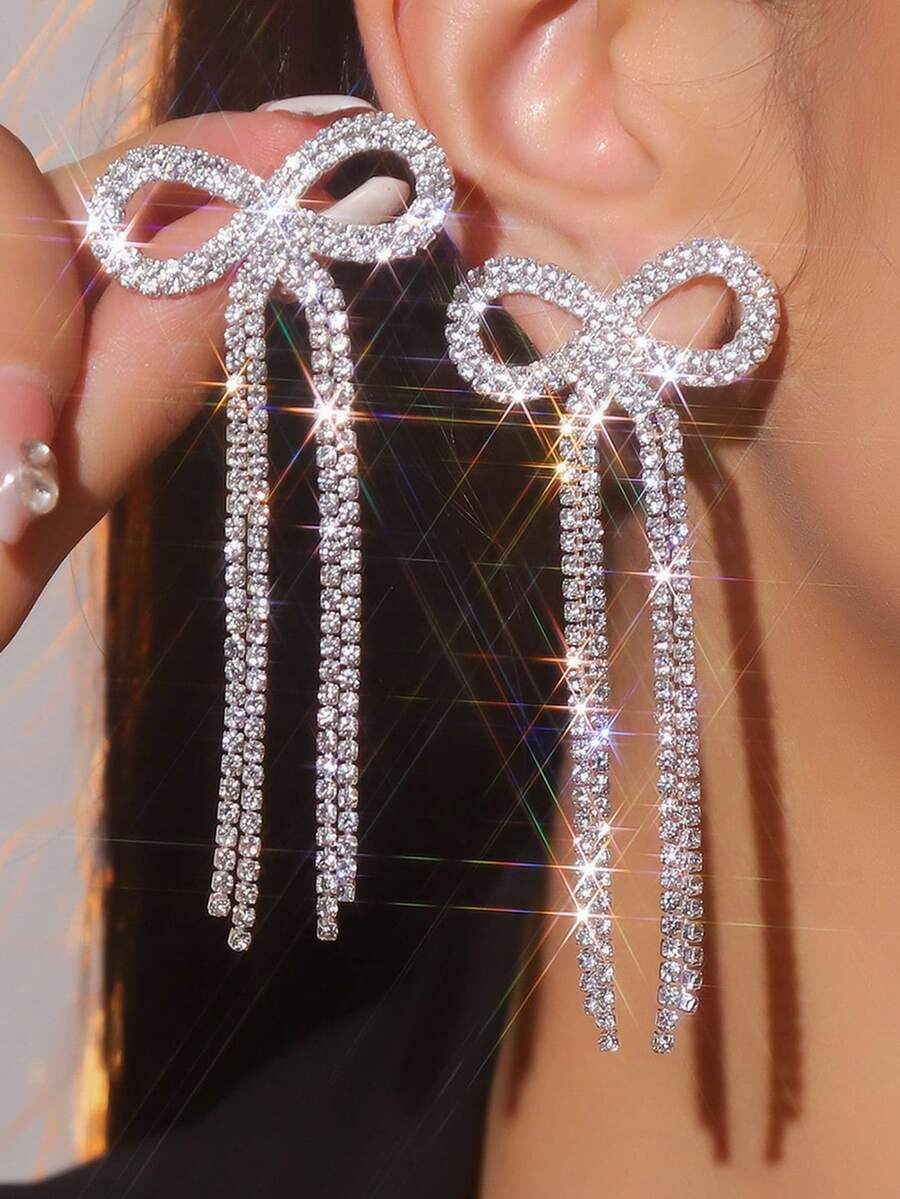1对镶钻蝴蝶结流苏长耳环 - 銀色 - 查看 1