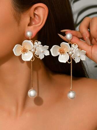 2件套波西米亚风中东花卉手工DIY编织东方宫廷风彩色花瓣耳环，包含仿珍珠花朵吊坠耳环，多种花朵款式可选，适合女性日常佩戴、节日、派对、送礼。注意：由于手工制作，产品在运输过程中可能会出现轻微变形，如有需要请手动调整。