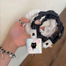 3D银蝴蝶结和黑蝴蝶结珠饰保护壳，兼容苹果数据线，兼容 18-20W充电器，防摔防刮。 - 無色 - 查看 9