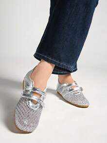 Vintage Red Versatile Hook & Loop Mary Jane Shoes Women 2025 Spring New Leather Casual Round Toe Flat Shoes - Silver - View 4