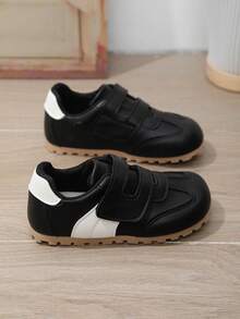 1双休闲学院风运动鞋，男女通用魔术贴多功能平底鞋