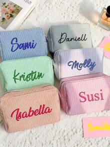 1 pièce Sac organisateur de couches et sac de retour à l'école personnalisé avec broderie de nom - Grande capacité, trousse de toilette et de maquillage avec lettrage. Sac de voyage anti-désordre avec fermeture éclair, rangement multifonctionnel pour fournitures scolaires, couches, articles pour bébé, produits de toilette et cosmétiques. Conception durable et douce, cadeau idéal de retour à l'école pour les filles et les garçons - Multicolore - Voir 9